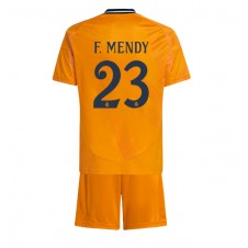 Real Madrid Ferland Mendy #23 Bortaställ Barn 2024-25 Korta ärmar (+ Korta byxor)